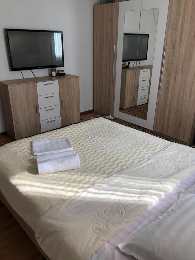 Homestay Jaisel Bischkek Exterior foto