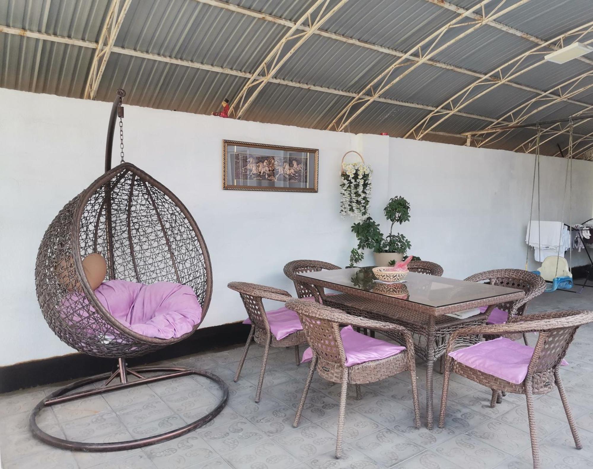 Homestay Jaisel Bischkek Exterior foto